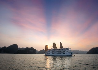 APHRODITE CRUISE 2 DAYS 1 NIGHT & 3 DAYS 2 NIGHTS from 164 USD/PERSON only